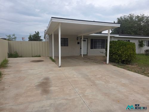 7 Oak Dr, Roswell, NM, 88203-1640 | Card Image