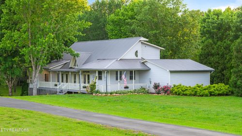 310 Savannah Shores Dr, Delano, TN, 37325-7319 | Card Image