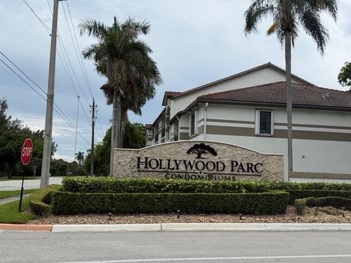 22-12-520 S Park Road, Hollywood, FL, 33021 | Card Image