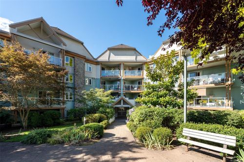 103-494 Marsett Pl, Saanich, BC, V8Z7J1 | Card Image