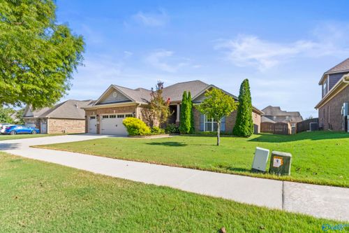 4554 Blairmont Dr Se, Owens Cross Roads, AL, 35763-8014 | Card Image