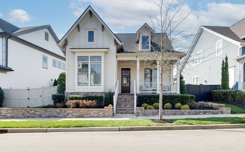 1007 Beckwith St, Franklin, TN, 37064-1022 | Card Image