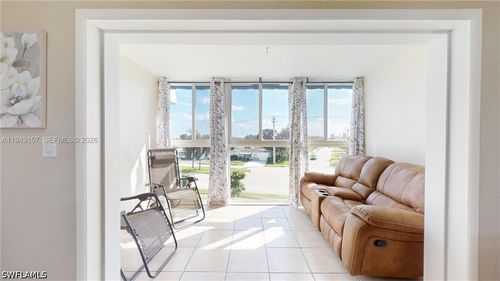 7877 Golf Circle Dr, Margate, FL, 33063-7359 | Card Image