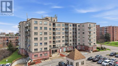 619-7405 Goreway Drive, Mississauga (Malton), ON, L4T0A3 | Card Image