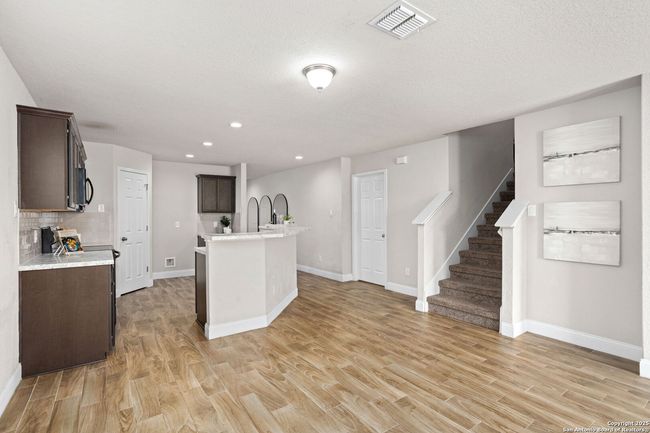 14415 Rockhouse Rd, House other with 3 bedrooms, 3 bathrooms and null parking in Elmendorf TX | Image 10