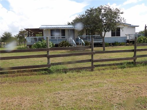 170 Barker Rd, Bayside, TX, 78340 | Card Image