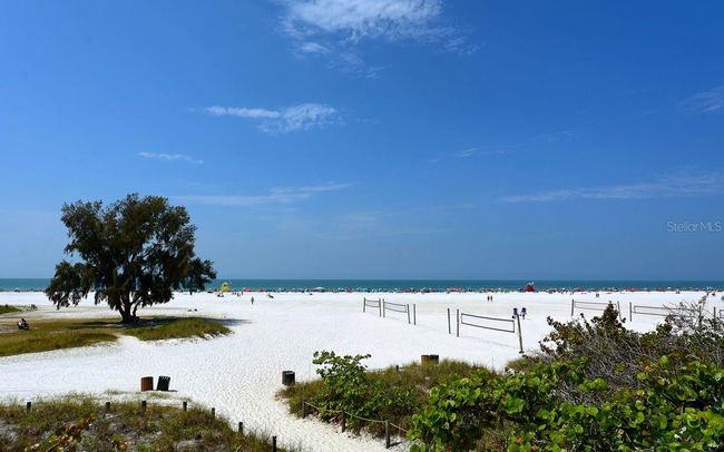 2587 Temple St, House other with 4 bedrooms, 3 bathrooms and null parking in SARASOTA FL | Image 52