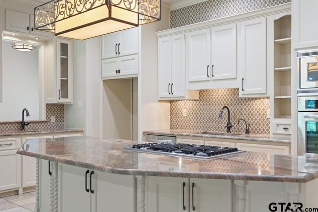 7034 Walden Dr, House other with 3 bedrooms, 2 bathrooms and null parking in Tyler TX | Image 15