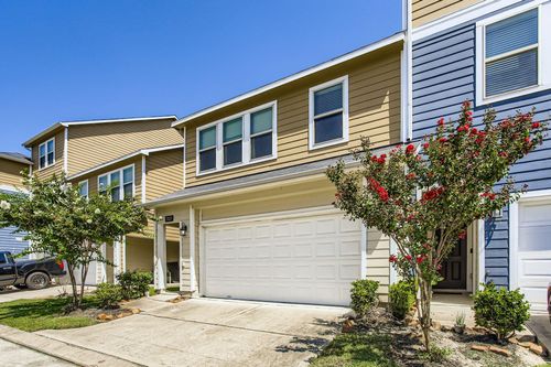 3527 Topango Dr, Pasadena, TX, 77504-2230 | Card Image