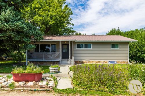 118 3rd St, Bridger, MT, 59014-7703 | Card Image