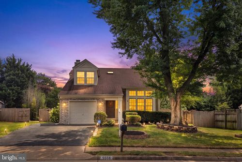 5559 Sequoia Farms Dr, CENTREVILLE, VA, 20120-3304 | Card Image