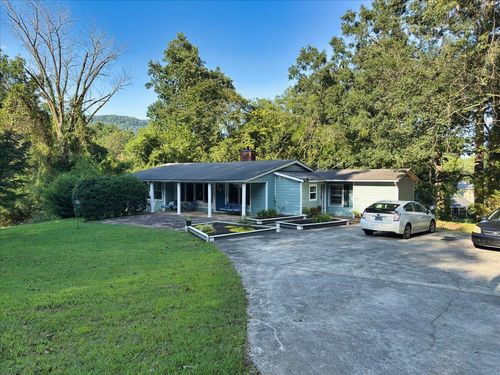 602 Magnolia Ave, South Pittsburg, TN, 37380-1460 | Card Image