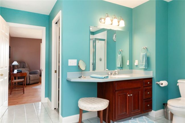 32 Vernon Ave, House other with 3 bedrooms, 4 bathrooms and 3 parking in Bristol RI | Image 17