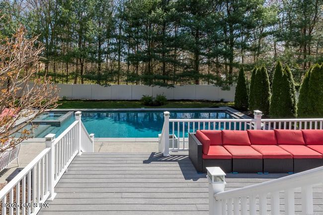 112 Old Belden Hill Rd, House other with 6 bedrooms, 5 bathrooms and null parking in Norwalk CT | Image 29