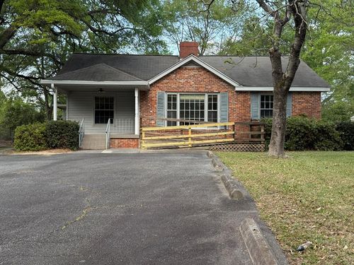 109 Vernon St, Dublin, GA, 31021-2824 | Card Image
