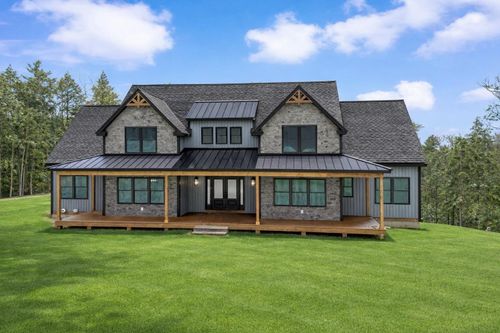 17 Sawmill Ln, New Boston, NH, 03070-5141 | Card Image