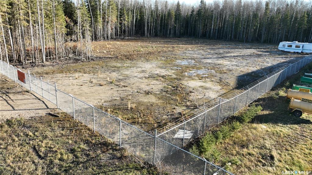 Land in Candle Lake