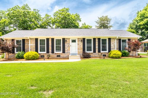 219 Fairfield Dr, Dyersburg, TN, 38024-5215 | Card Image