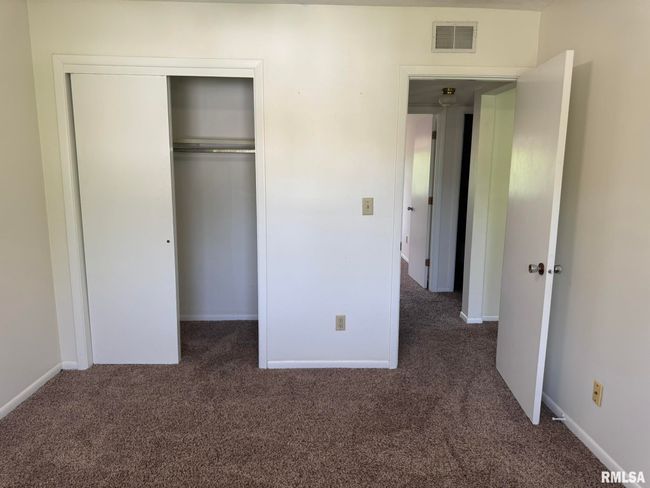 APT-9 - 400 N 5 Th St, Condo with 2 bedrooms, 2 bathrooms and 1 parking in Eldridge IA | Image 11