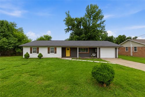 703 J Street, Bentonville, AR, 72712 | Card Image