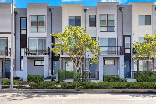 365 Placemark, Irvine, CA, 92614-0173 | Card Image