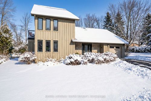 3 Mary St, North Grenville, ON, K0G1B0 | Card Image