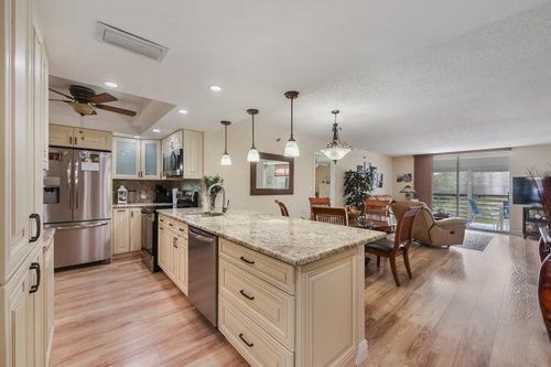 apt-226-5340 Nw 2nd Ave, Boca Raton, FL, 33487-3890 | Card Image