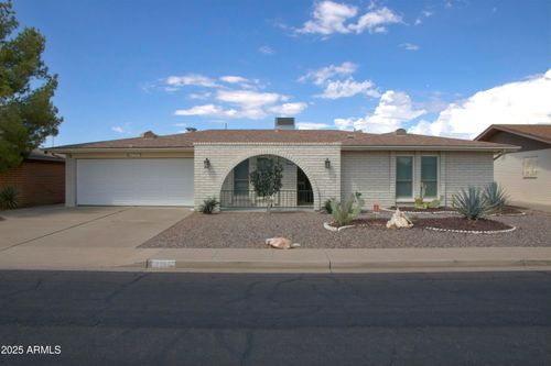 4144 E Clovis Ave, Mesa, AZ, 85206-1944 | Card Image