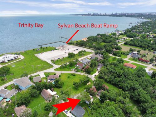 531 Circle Dr, La Porte, TX, 77571-6413 | Card Image