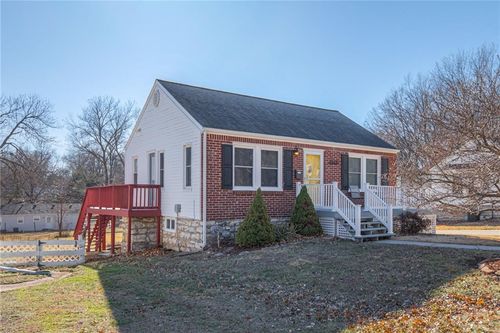 9405 E 68th Ter, Raytown, MO, 64133-5925 | Card Image