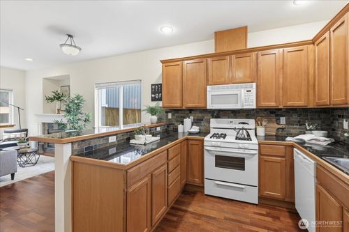 b-4736 Delridge Way Sw, Seattle, WA, 98106-1329 | Card Image