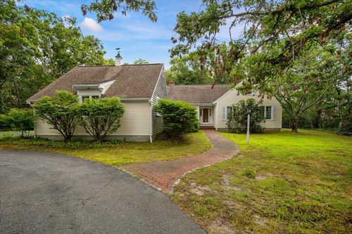 4 Woodspring Farm Ln, Sandwich, MA, 02563-2789 | Card Image