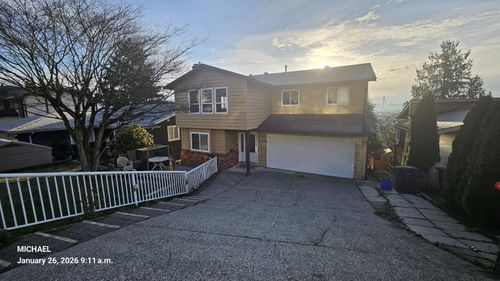 197 Warrick St, Coquitlam, BC, V3K6C1 | Card Image