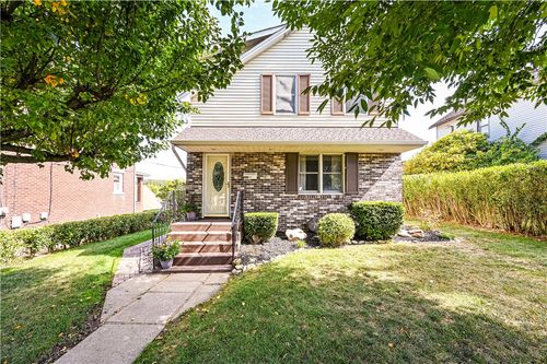 408 Michigan Ave, Jeannette, PA, 15644-2427 | Card Image