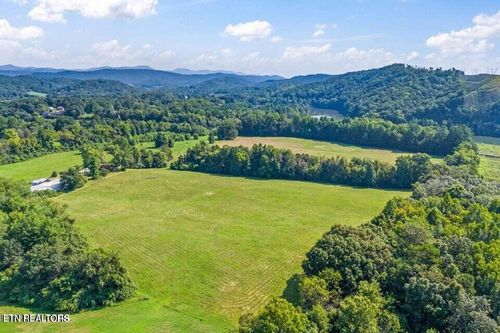 27.18 AC Swan Pond Circle Rd, Harriman, TN, 37748 | Card Image
