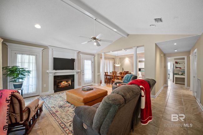 402 Savannah Ln, House other with 3 bedrooms, 2 bathrooms and null parking in Foley AL | Image 8