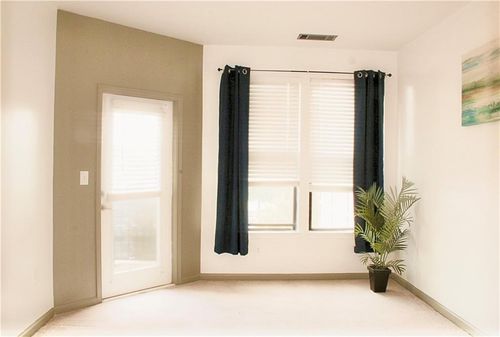 898 Oak St Sw, Atlanta, GA, 30310-1959 | Card Image