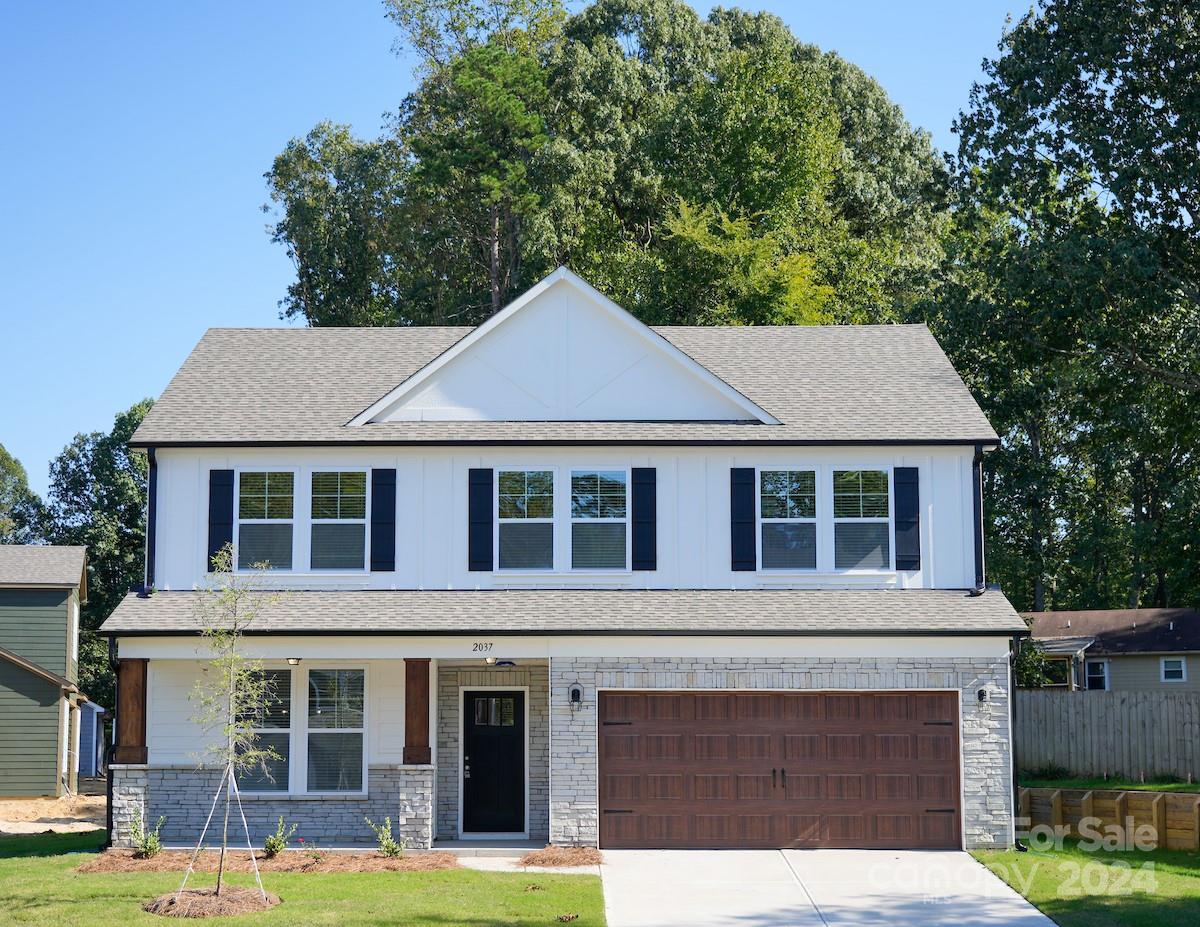 White Cypress Ct, Charlotte, NC 28216