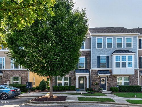 1011 Tender Dr, Apex, NC, 27502-2405 | Card Image