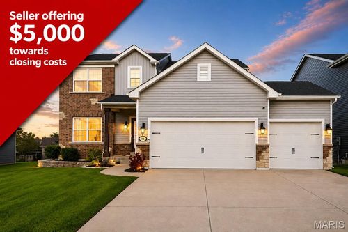 318 Regents Park Ave, Wentzville, MO, 63385-7303 | Card Image