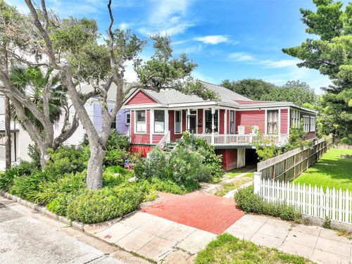 1518 21st St, Galveston, TX, 77550-8010 | Card Image