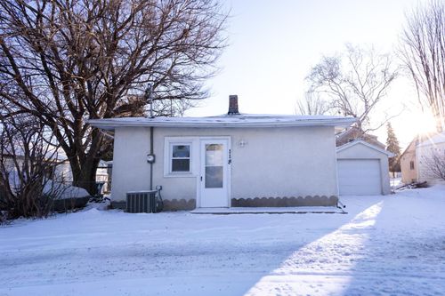 118 13th Ave S, South Saint Paul, MN, 55075-2242 | Card Image
