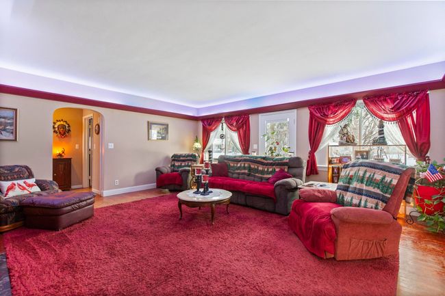 73798 Floral St, House other with 3 bedrooms, 2 bathrooms and null parking in Armada MI | Image 5