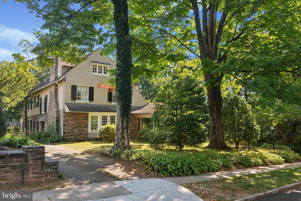 Bryn Mawr Ave, Bala Cynwyd, PA 19004