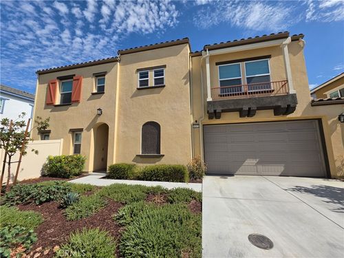 31975 Monet Pl, Yucaipa, CA, 92399-1891 | Card Image