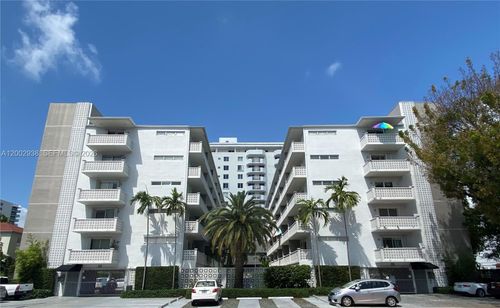 204-1620 West Ave, Miami Beach, FL, 33139-2374 | Card Image