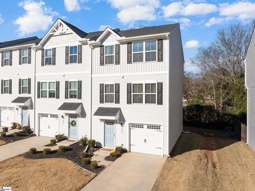 109 Brooklane Ct, Easley, SC, 29642-1678 | Card Image