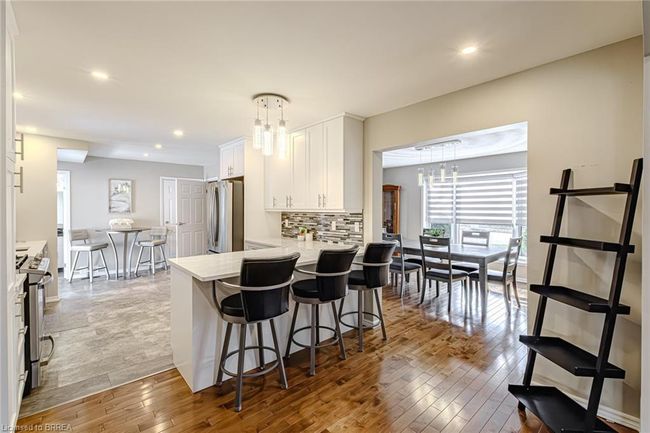 125 Woodlawn Ave, House other with 4 bedrooms, 2 bathrooms and 3 parking in Brantford ON | Image 18