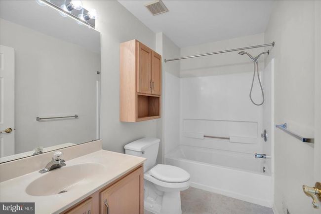 33 Glenview Way E, House other with 2 bedrooms, 2 bathrooms and null parking in GIBBSBORO NJ | Image 16