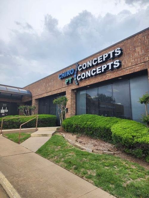 ste-104-1313 N Travis St, Sherman, TX, 75092-5165 | Card Image